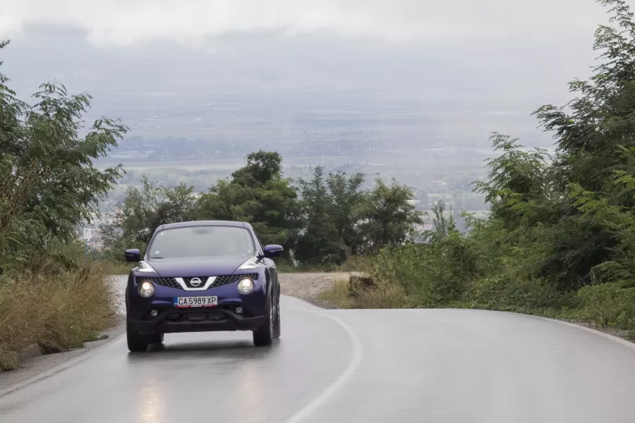 Зад волана на Nissan Juke