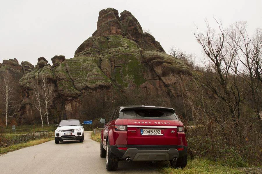 Зад волана на Range Rover Evoque 2016