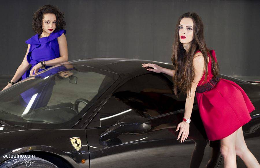 Girls and Cars: Ива Русинова и Ина Вучкова