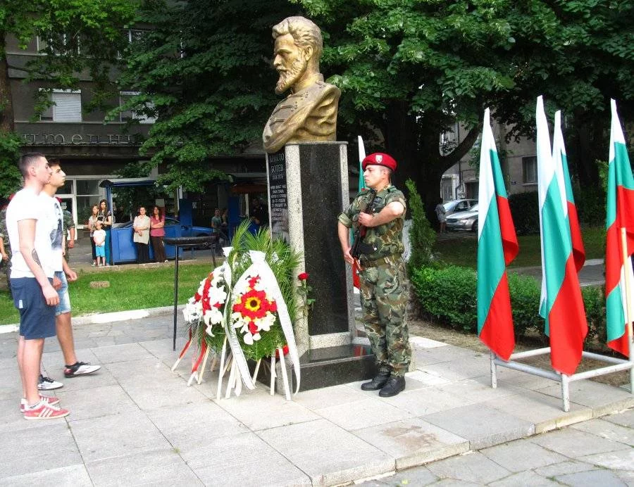 Честване на Христо Ботев в Асеновград