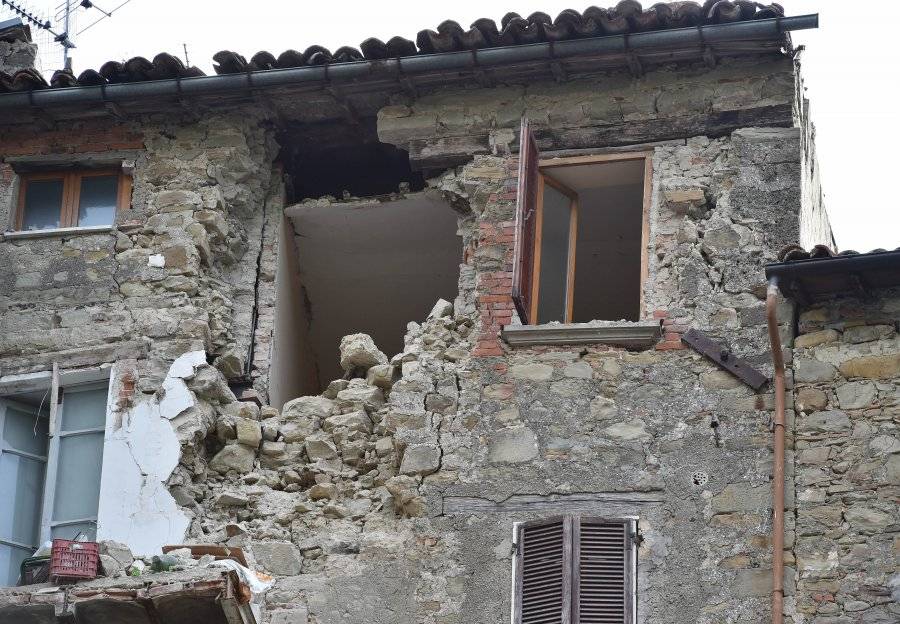 Ужасът след земетресението в Италия