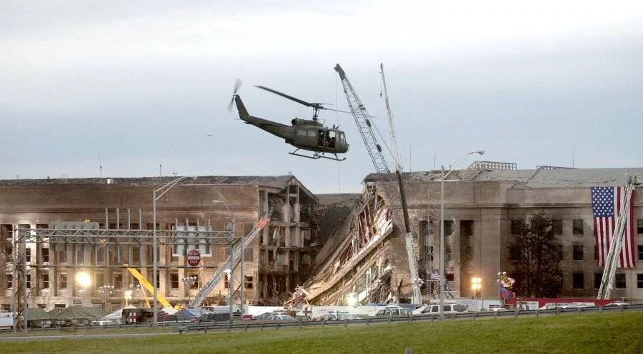 Ужасът в Ню Йорк и Вашингтон от 11 септември, 2001 година. Снимки: Getty Images/Guliver