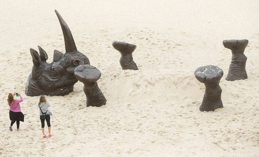 Скулптури на плажа