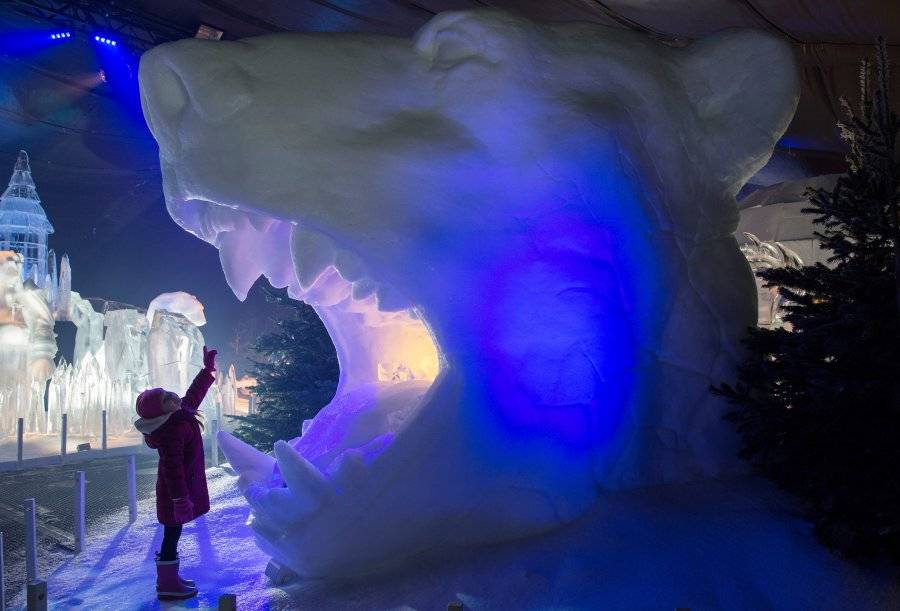 Изложба на ледени фигури бе показана в Лондон