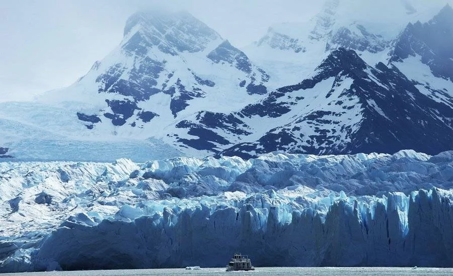 Климатичните промени водят до топене на ледниците в Национален парк "Los Glaciares" - част от заснежените патагонски поля. Getty Images/Guliver