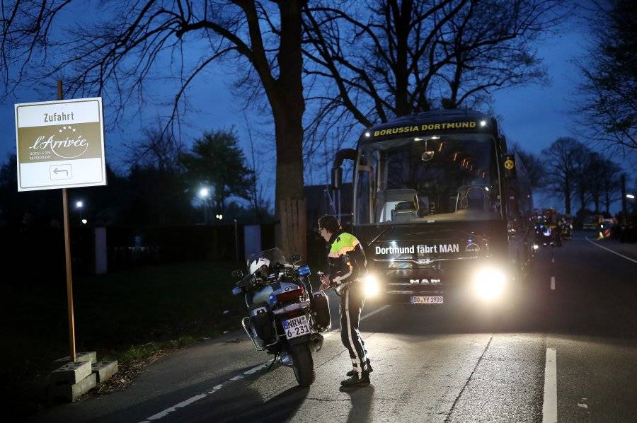 Експлозиите, спряли автобуса и ранили играч на Борусия Дортмунд