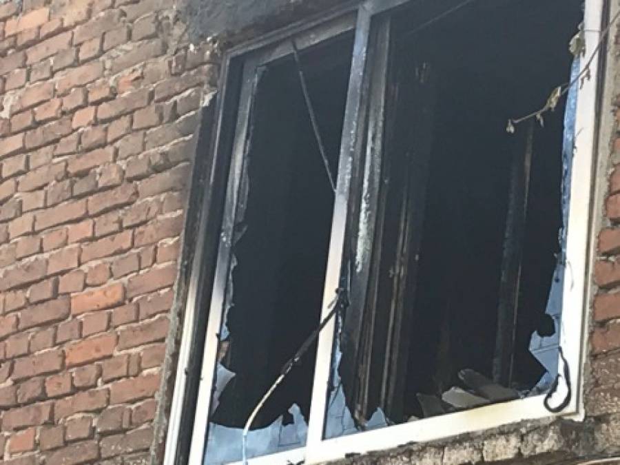 Огромен пожар в Асеновград изпепели къща
