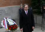 Александър Вучич поднесе венец пред Паметника на незнайния войн