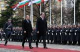 Александър Вучич поднесе венец пред Паметника на незнайния войн