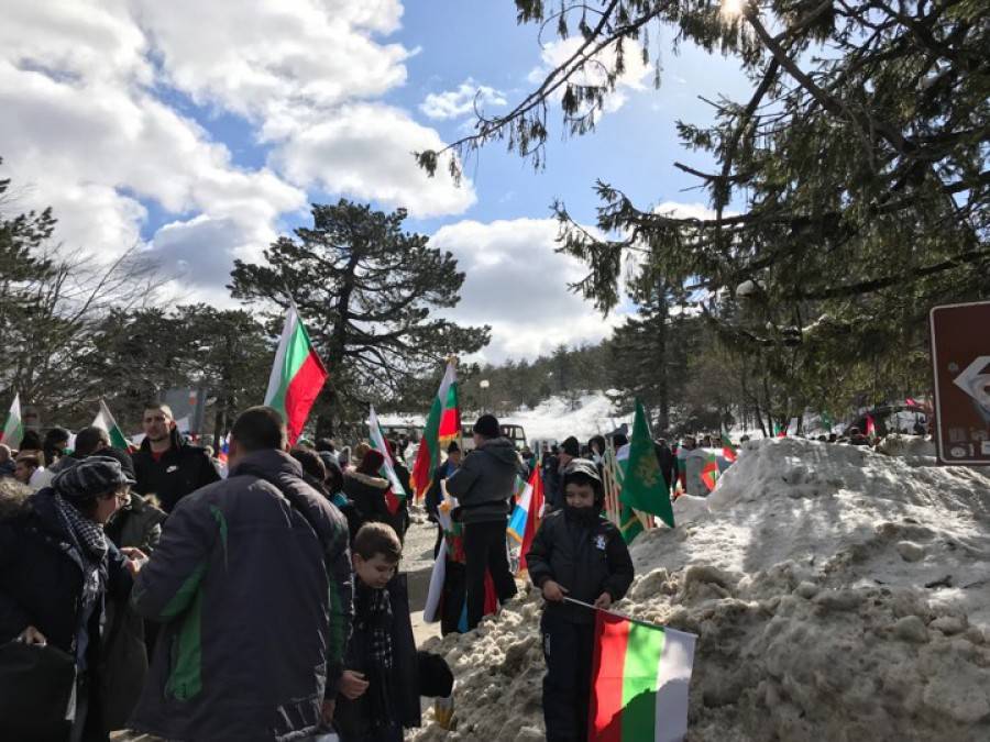 България отбелязва Деня на Освобождението