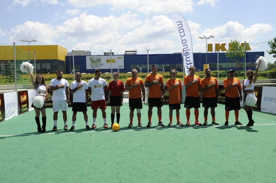 Подивей за трофей – футболният турнир в помощ на София