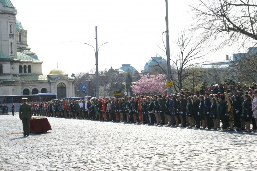 140 г. София столица на Р. България