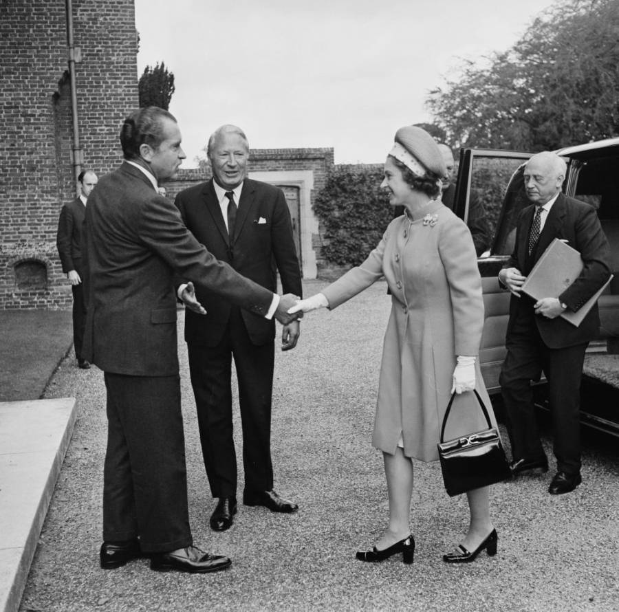 Кралица Елизабет II и американските президенти