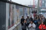 Берлин се готви за посрещане на годишнината от падането на стената