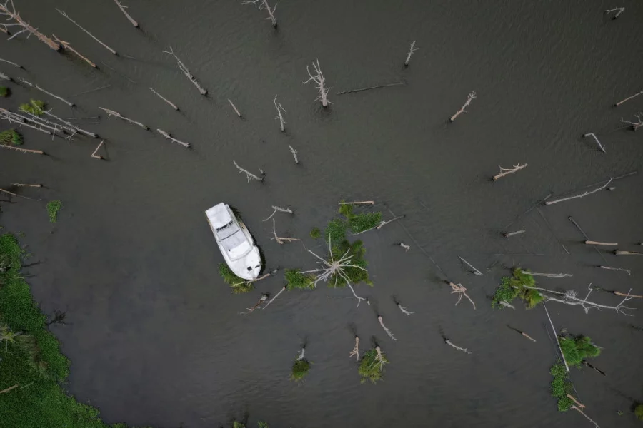 Италия е засегната от проливни дъждове, а наводнението във Венеция потопи площад "Сан Марко". Снимки: Getty Images/Guliver 