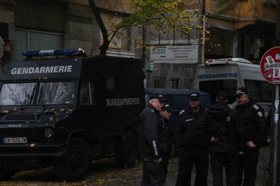 Протести 