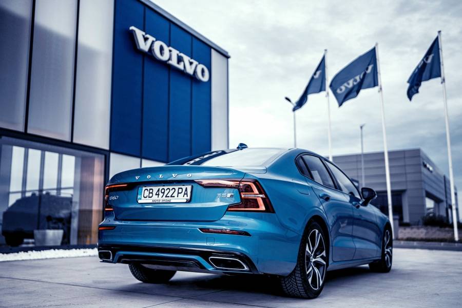Volvo S60 - шведска терапия за удоволствие и релакс