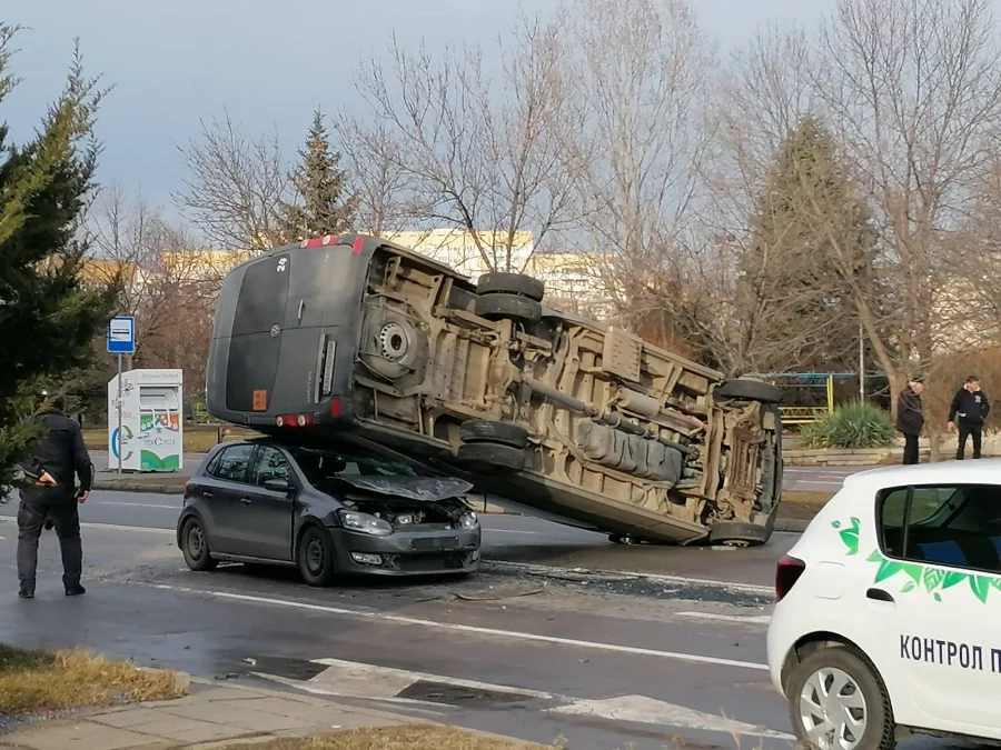 Зрелищна катастрофа в ж.к. "Младост"