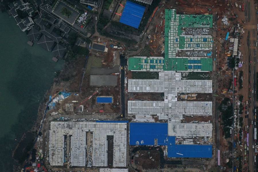 Вижте как китайците построиха болница за броени дни