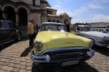 Стари автомобили дефилираха в центъра на София
