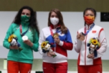 Антоанета Костадинова с олимпийски медал за България