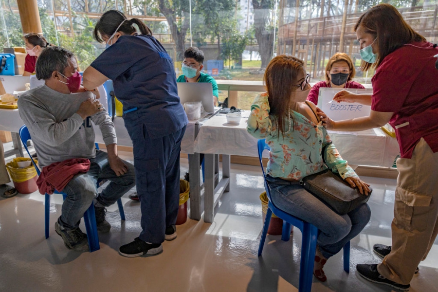 В зоологическата градина в Манила ваксинират срещу коронавирус
