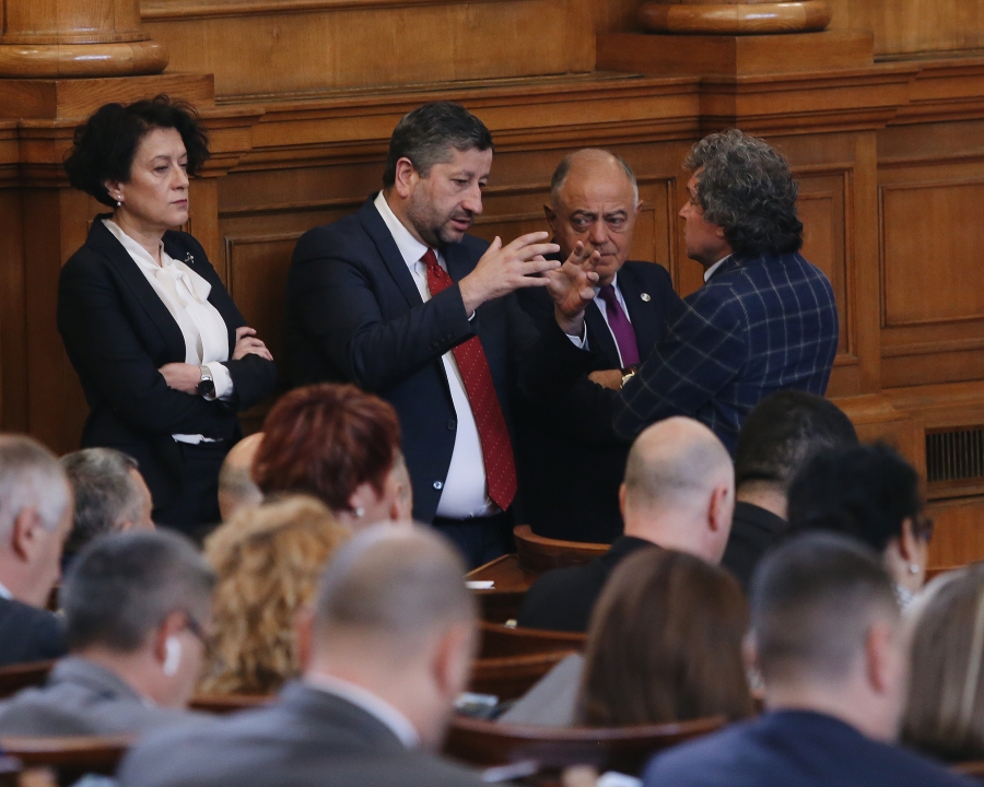 Христо Иванов, Атанас Атанасов, Антоанета Цонева, Тошко Йорданов
