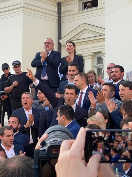 Протест в защита на парламентаризма, Никола Минчев и правителството на Кирил Петков