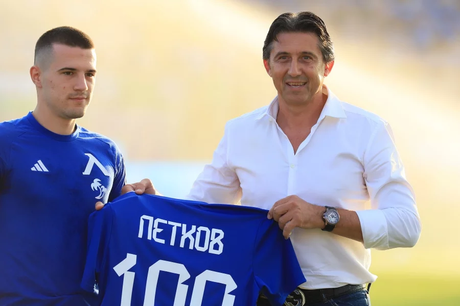 Марин Петков носи успеха за Левски срещу Шкупи с гол шедьовър