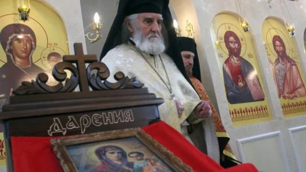 Синодът проговори с (не)човешки глас