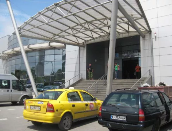 Осъдиха софийското летище за 38 млн. долара