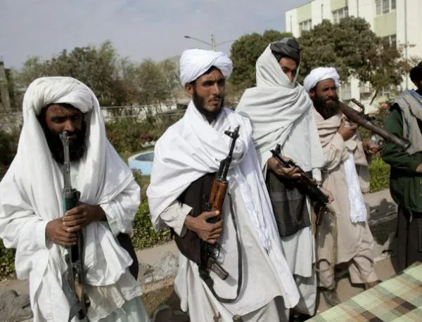 САЩ подкрепят помирението между афганистанското правителство и талибаните