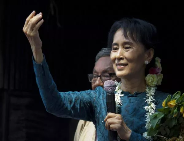 Аун Сан Су Чи се кандидатира за парламента в Мианмар