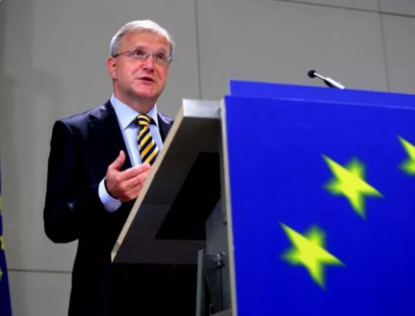 Оли Рен: Гърция е и ще остане член на еврозоната 