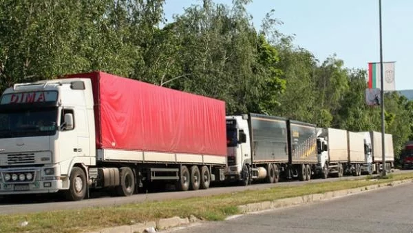 Превозвачи плашат с протести