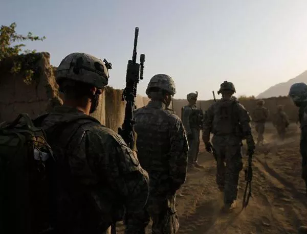 Франция прекрати военните операции в Афганистан