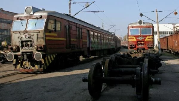 Нелегални имигранти влизат у нас, криейки се в товарните влакове