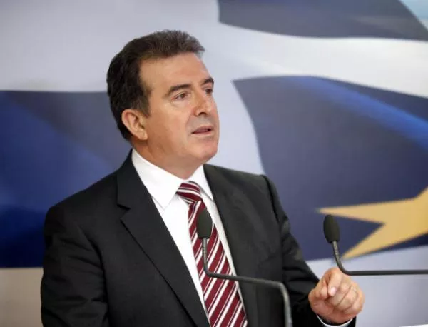 Гръцки министър: Ако искате да сме като България, просто трябва да фалираме!