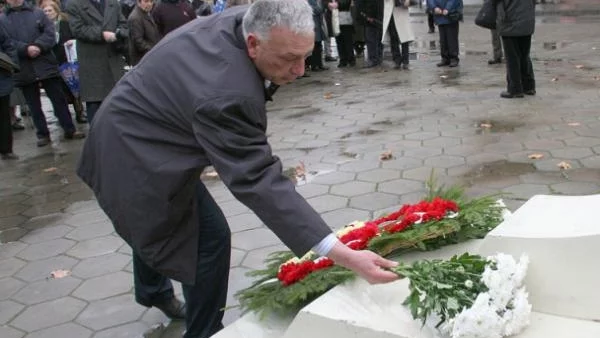 "Утрински весник": България иска да забрави еврейския епизод!