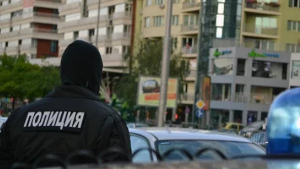 Разбита е организирана престъпна група, източвала неправомерно ДДС