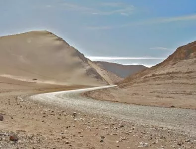 Пясъчна буря се вдигна от Сахара. Блокира хиляди