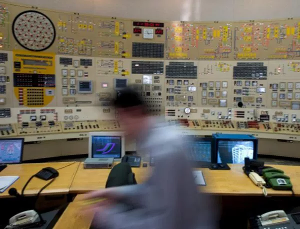 САЩ одобриха строителството на два ядрени реактора