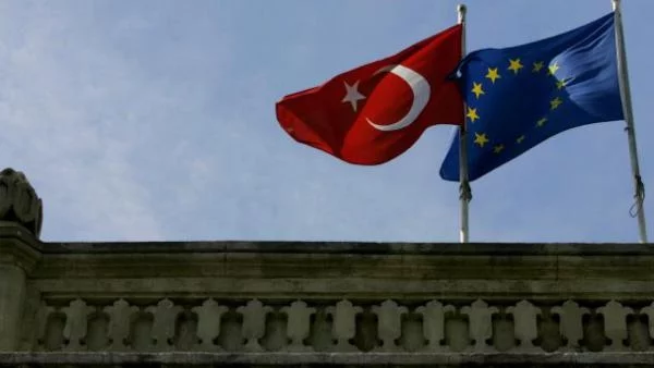 Бързият икономически растеж на Турция щял да е гарант за еврочленство