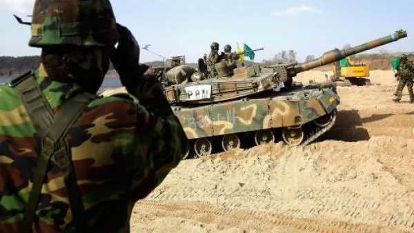 Сателитни снимки засичат танкове в сирийски град