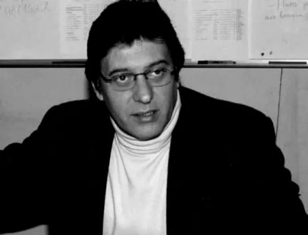 Почина журналистът Александър Авджиев 