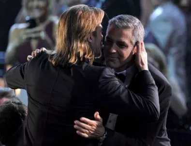 Брад и Клуни в гей постановка