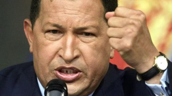 Чавес приветства победата на Путин 