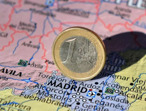 Испания се съгласи да намали дефицита с 0,5%
