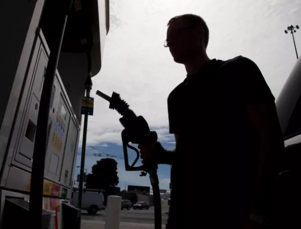 Цените на горивата продължават да пълзят нагоре