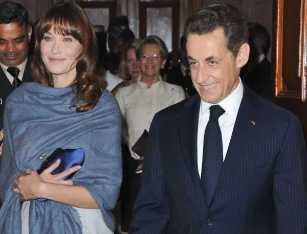 Карла-Бруни Саркози защити мъжа си 